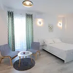 Mika エフォリエ・ノルド