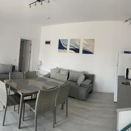 Apartment Mika