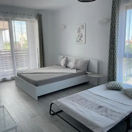 Apartament Mika *